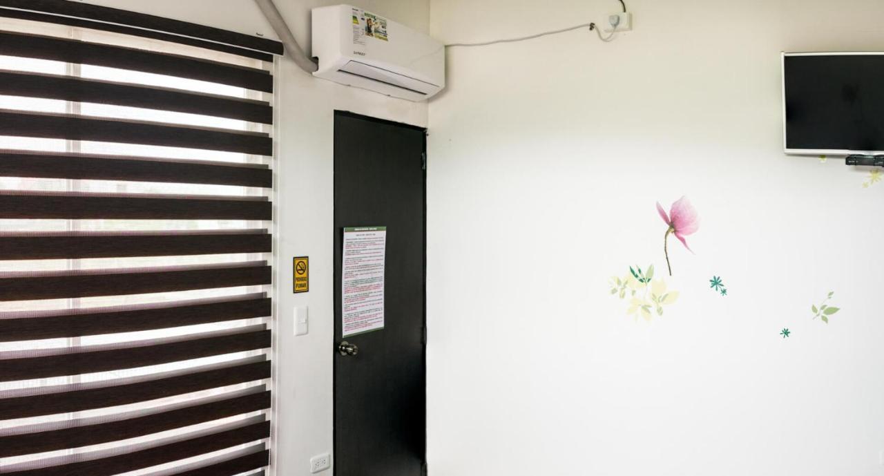 Soga Hostal Santa Marianita Zewnętrze zdjęcie